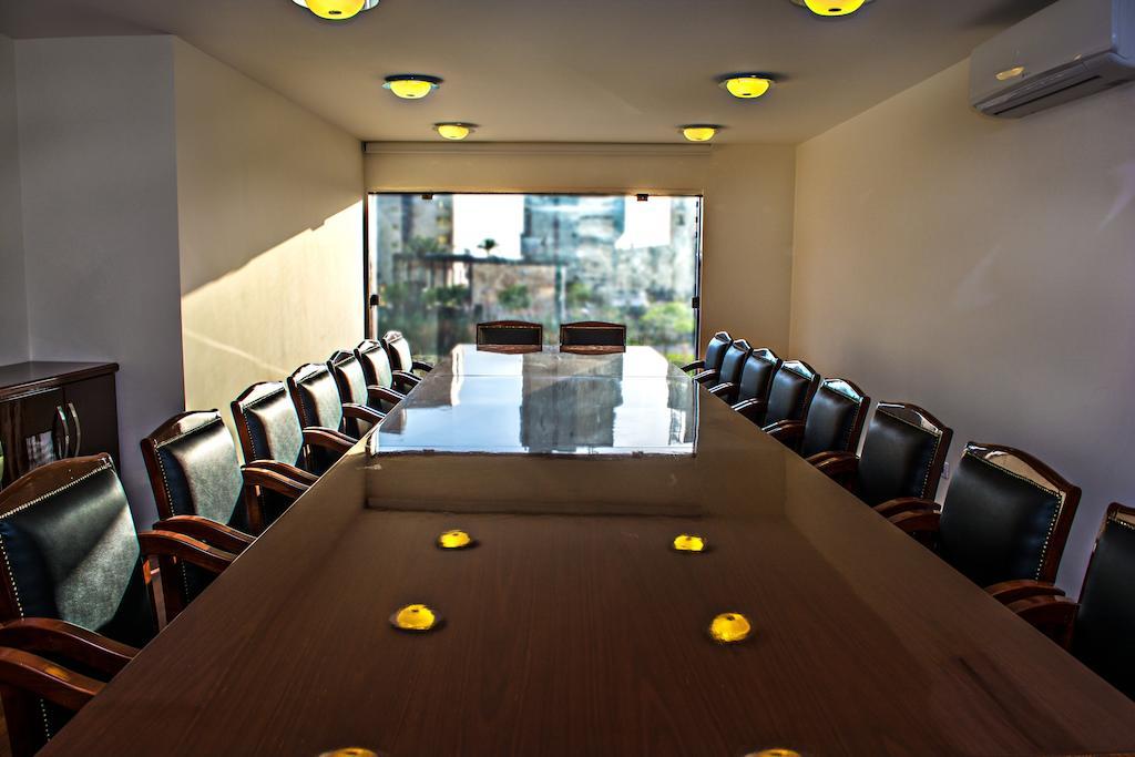 Al Murjan Palace Hotel ג'ונייה מראה חיצוני תמונה