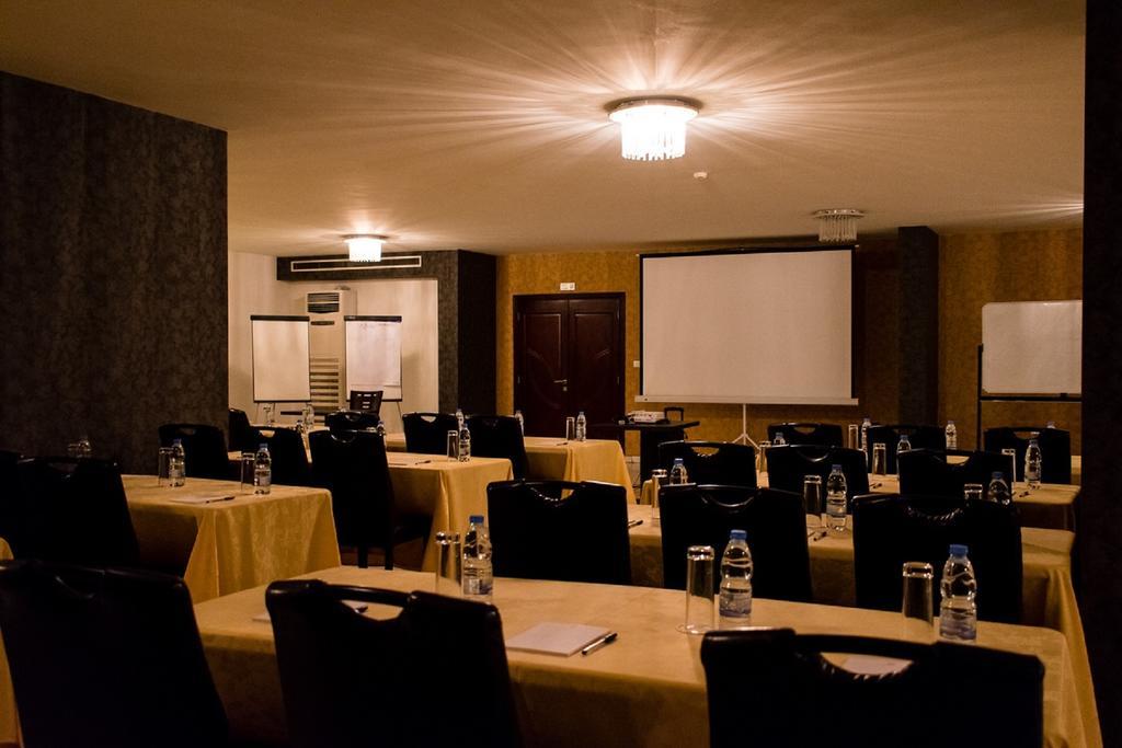 Al Murjan Palace Hotel ג'ונייה מראה חיצוני תמונה